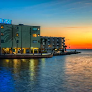 Semesteranläggning (resort) Sailport Waterfront