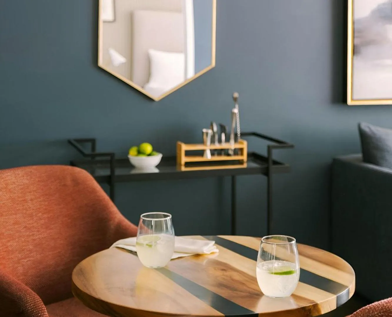 Aparthotel Sonder at One Platt